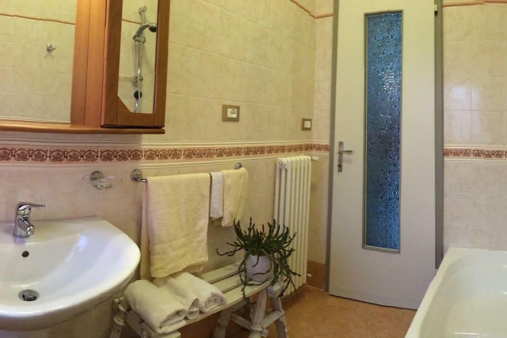 Celeste'S House Villa Rivoltella del Garda Eksteriør bilde